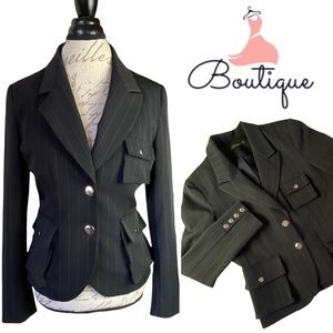 Boutique VIEW Classic Black Pinstripe Blazer